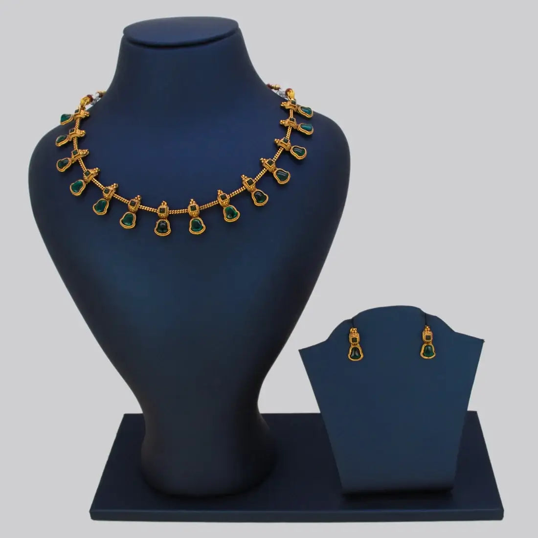 Antique Gold Plated Kemp Stone Bell Necklace Set - Green