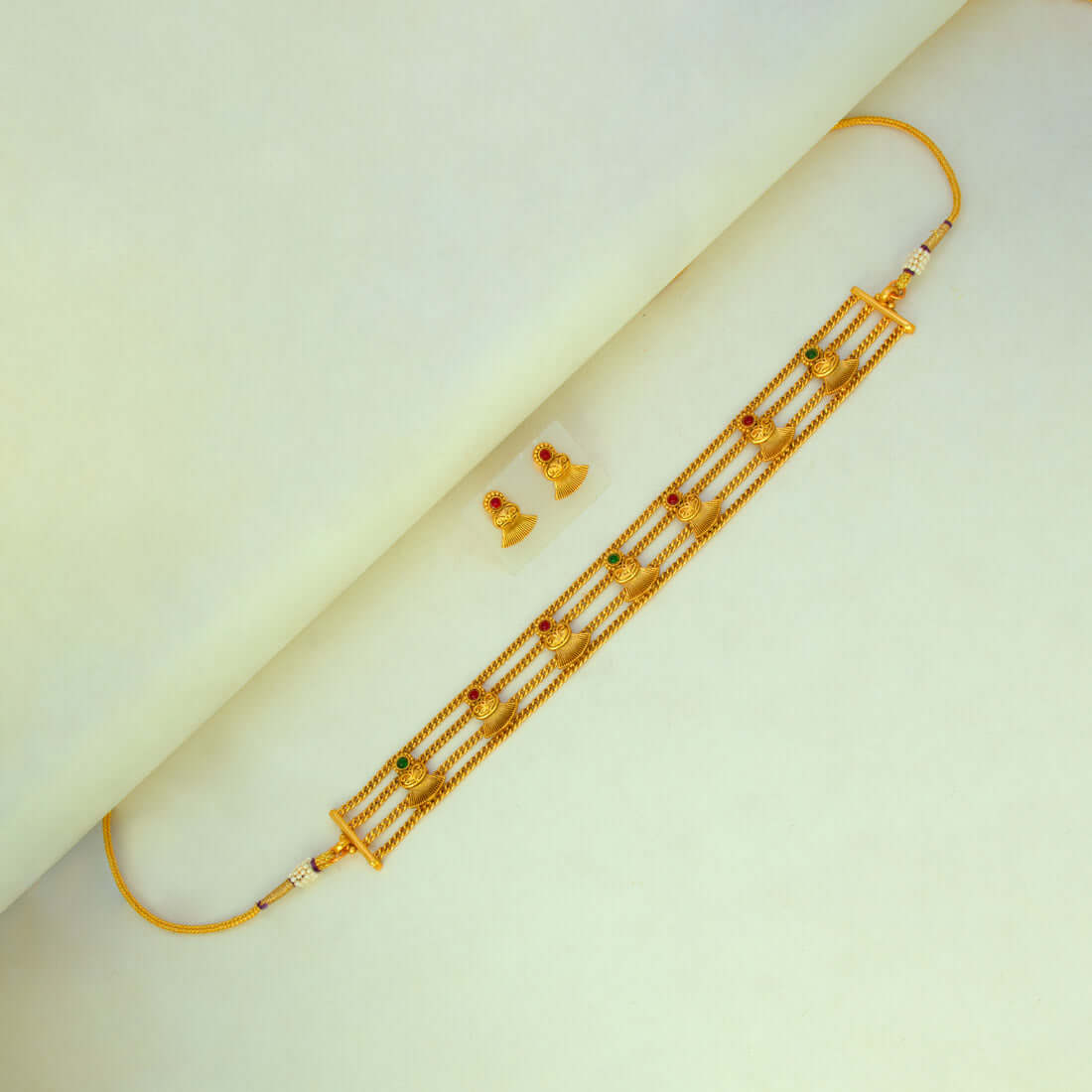 AntiqueGoldPlatedTripleLayerChokerSetWbg