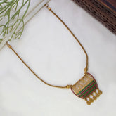 Victorian Style Antique Stone Mesh Pendant Necklace