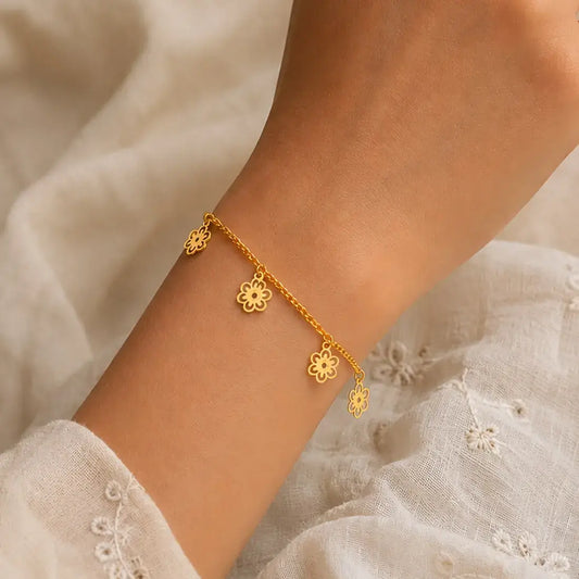 Floral Charm Hanging Golden Curb Chain Bracelet