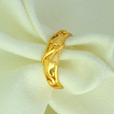 സ്വർണ്ണം പൂശിയ പ്ലെയിൻ വൈൻ-ഹാർട്ട് ഡിസൈൻ ഫിംഗർ റിംഗ്