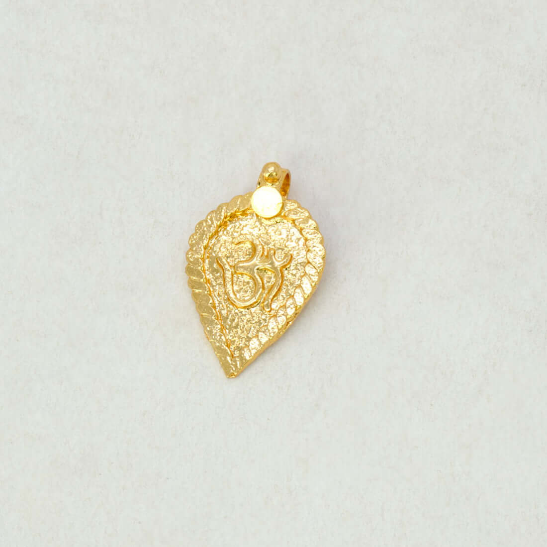 Gold-Plated-Leaf-Design-Divine-Om-Pendant