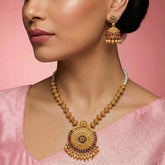 Matte-Gold-Finish-Traditional-Kemp-Pendant-Necklace-Set