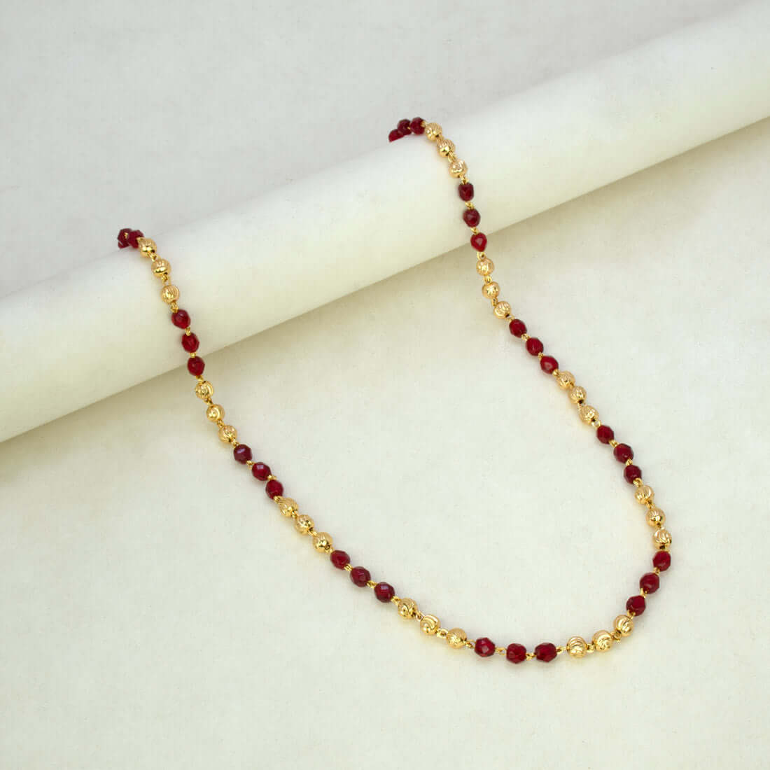 StrikingDesignerGoldenBeadsRedCrystalChain