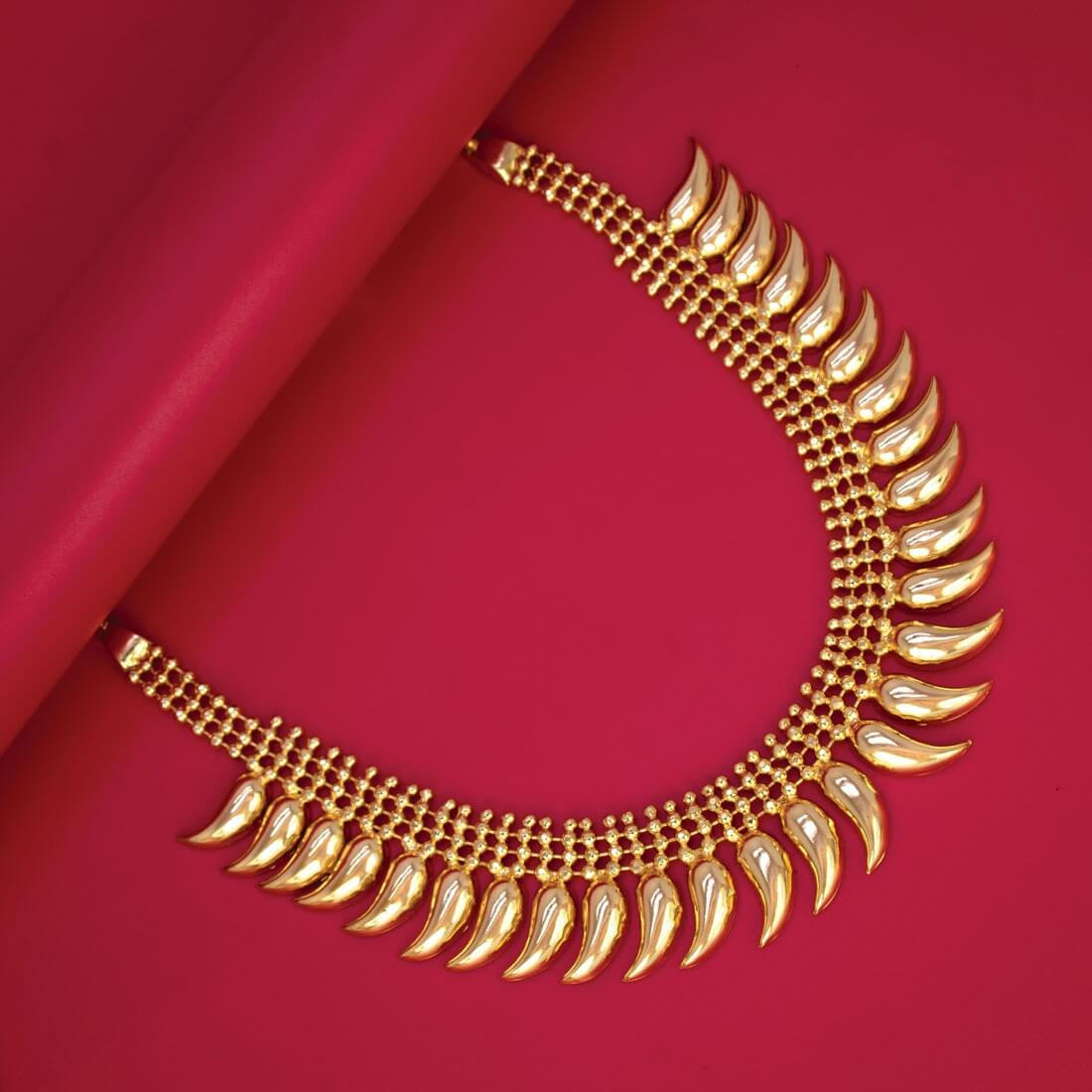 Traditional-Gold-PlatedPulinakham_Tiger_sNail_ChokerNecklace
