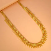 क्लासी गोल्ड प्लेटेड जैस्मिन नेट बड्स लॉन्ग चेन