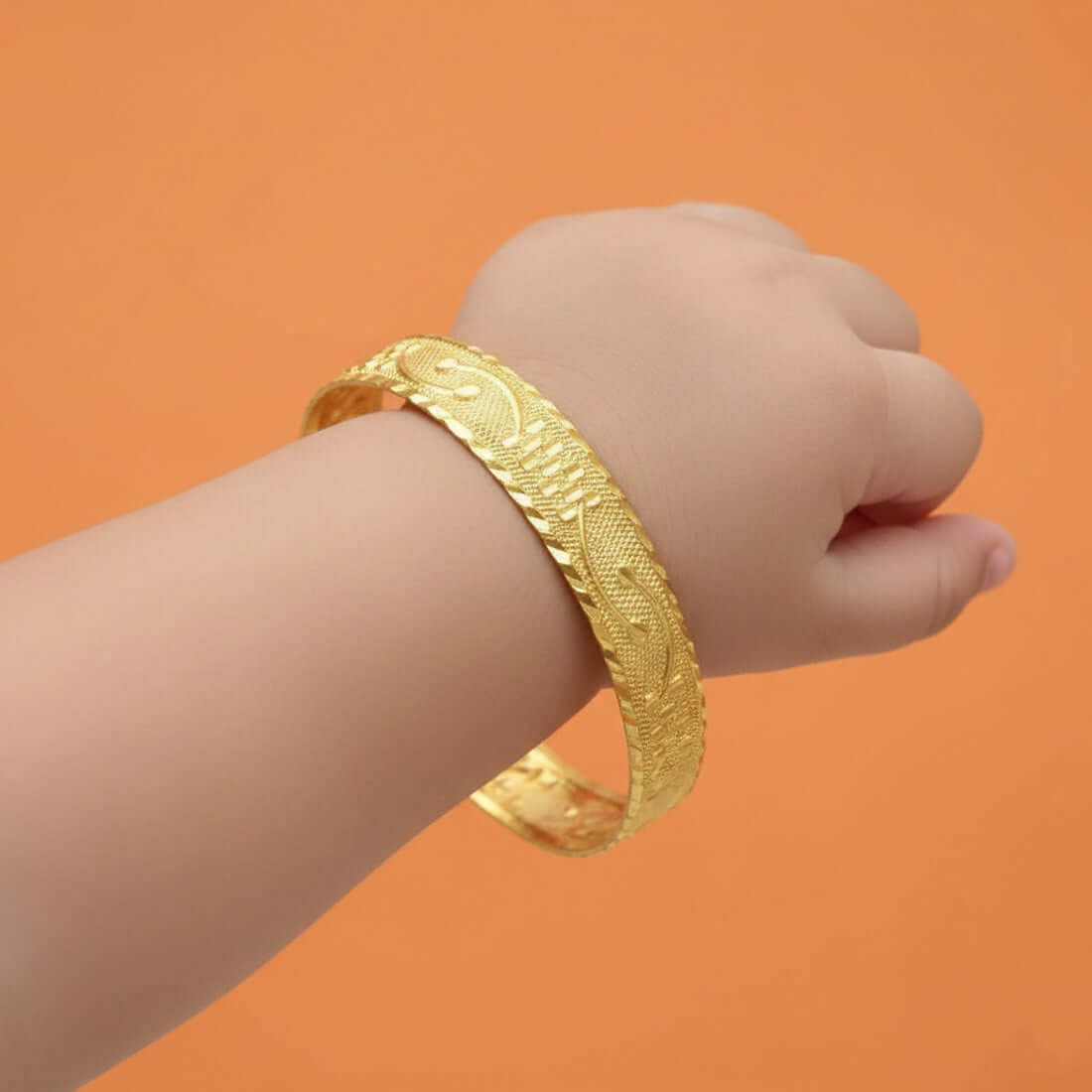 designer-gold-plated-kids-broad-bangle