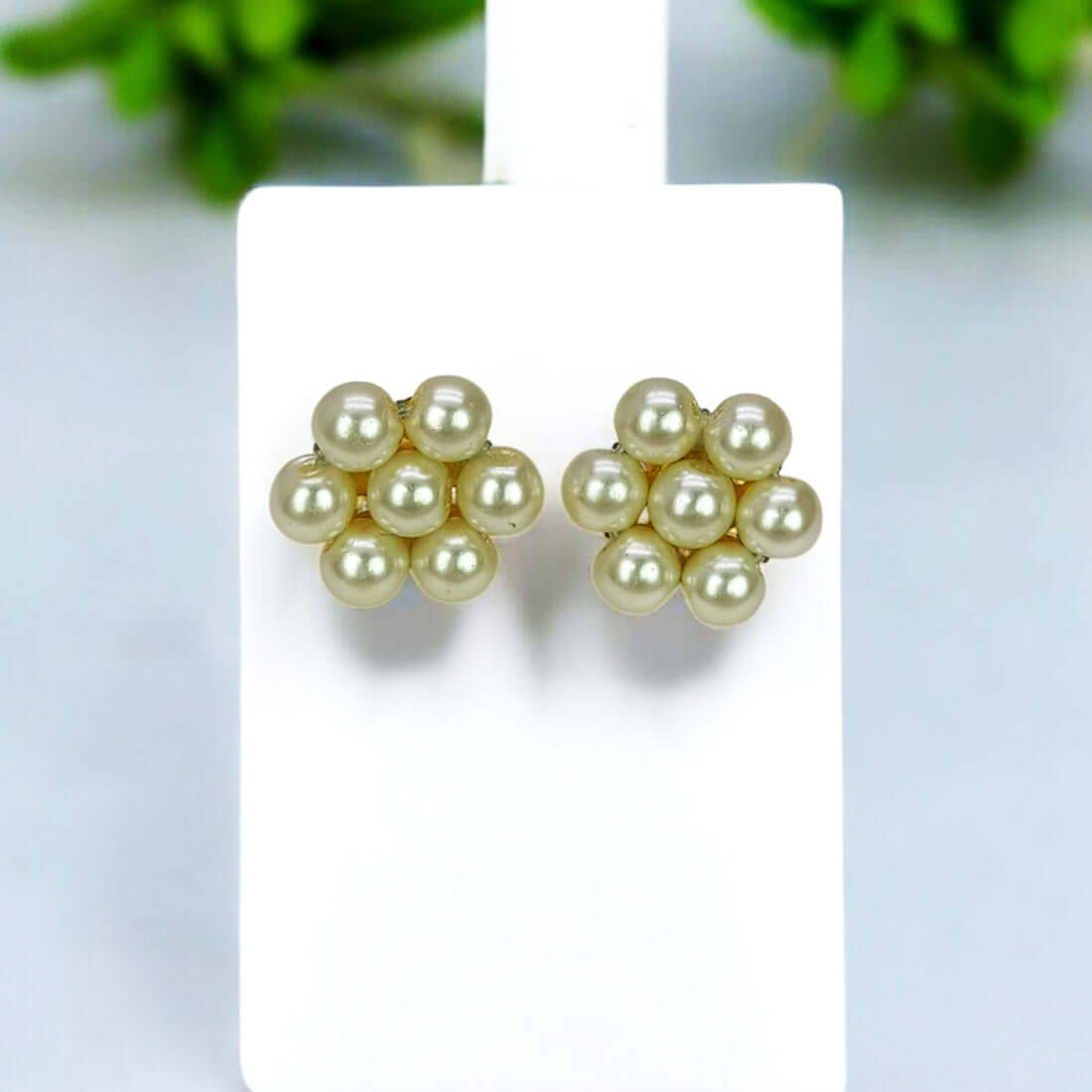 Elegant Fashion Floral Pearl Ear Studs - K Supreme