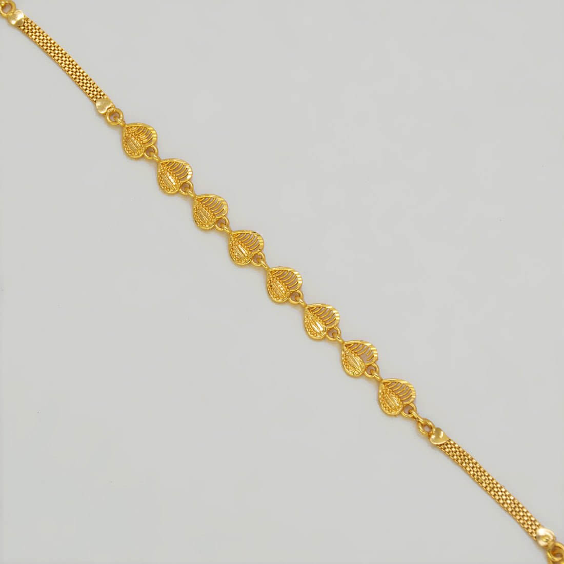 Gold - Plated Triple Box Chain Heart Bracelet - K Supreme