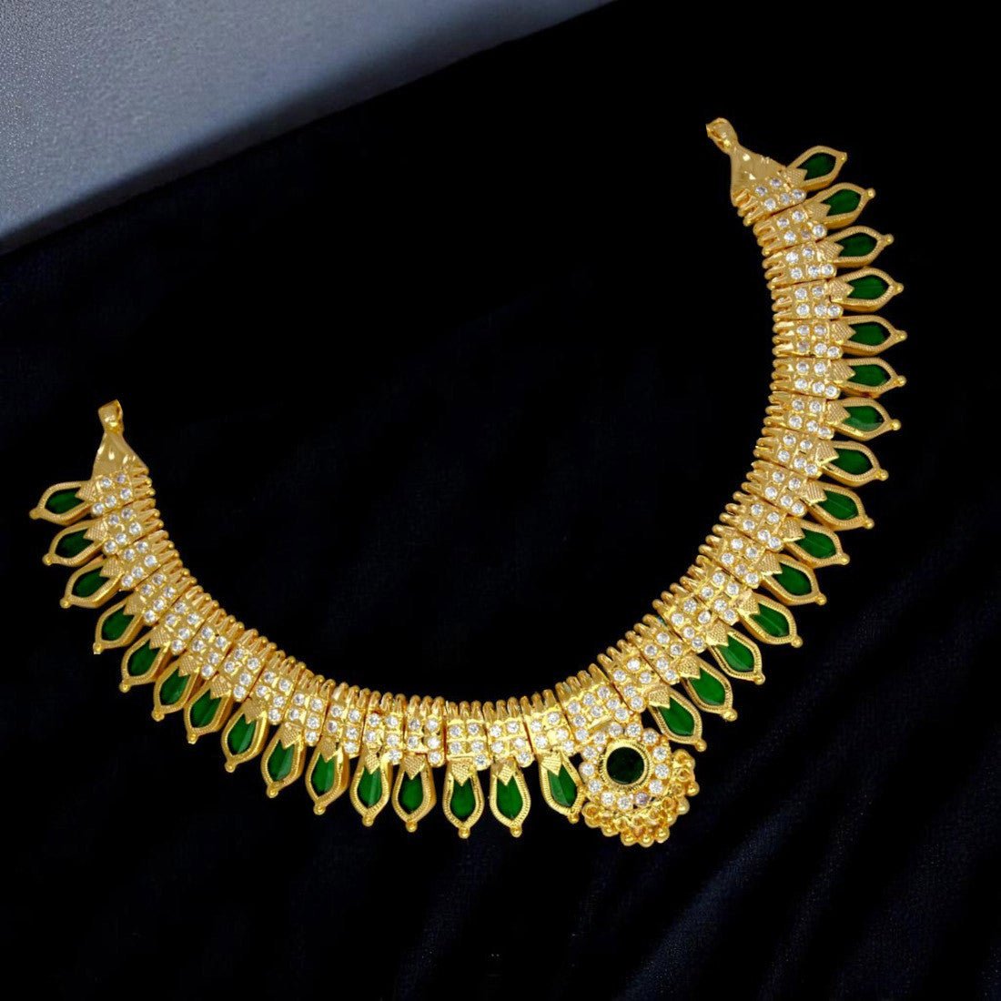 Kerala Traditional Nagapadam CZ Stone Choker Necklace - K Supreme