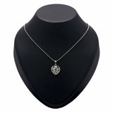 Simple-silver-tone-heart-pendant-with-chain
