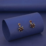 छोटे सोने की परत चढ़ी फैशन मैरून क्रिस्टल ड्रॉप इयररिंग्स