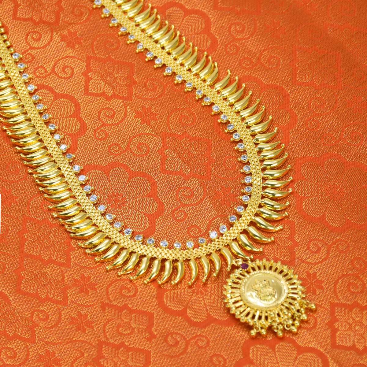 Gold Plated Traditional CZ Pulinakham Necklace
