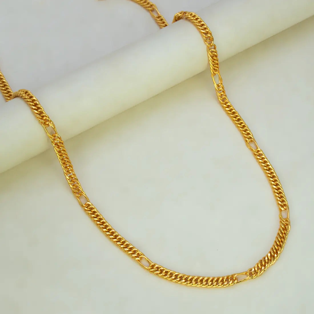 Gold-Plated Multi-Link Figaro Gent's Chain