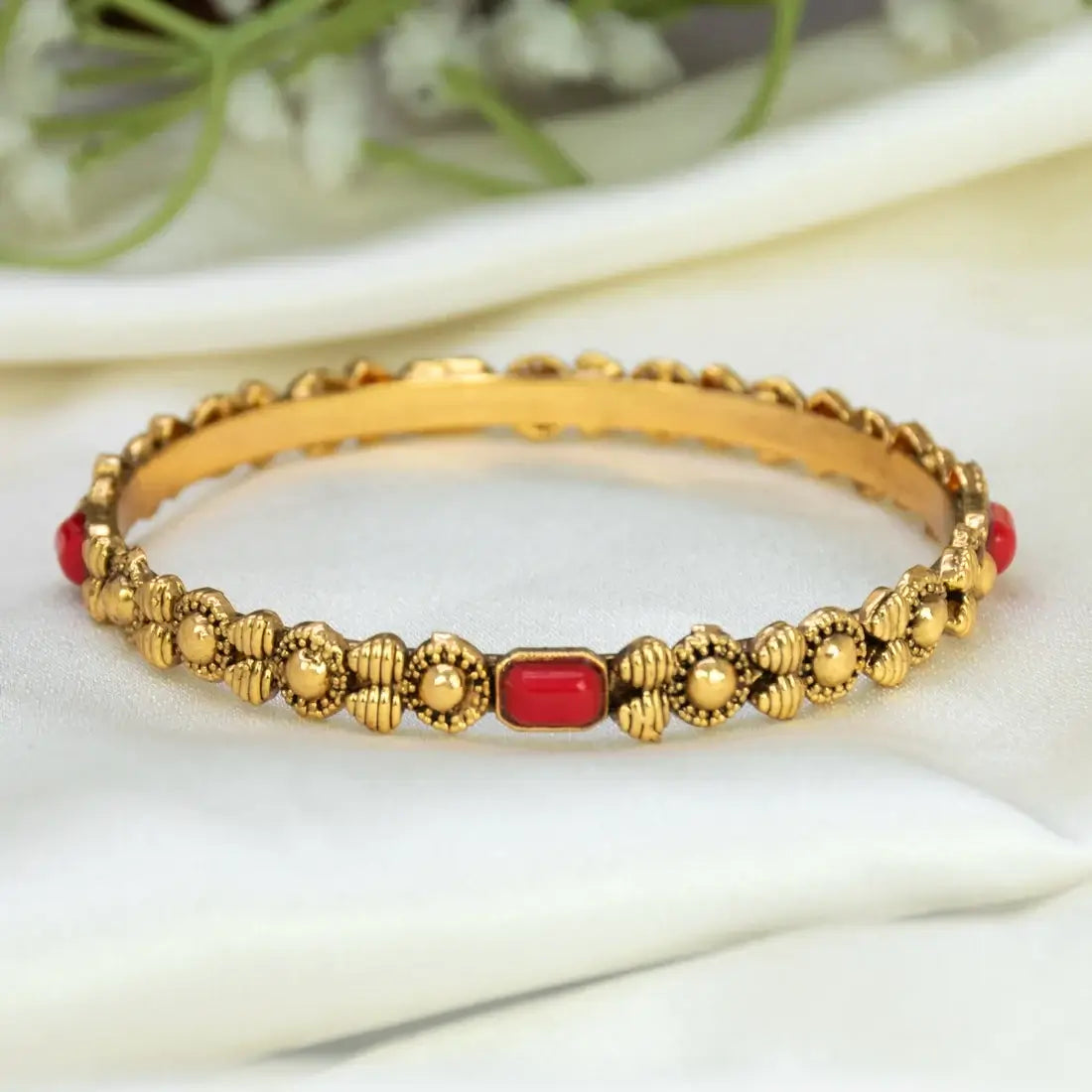 Antique Gold-Plated Coral Red Stone Bangle