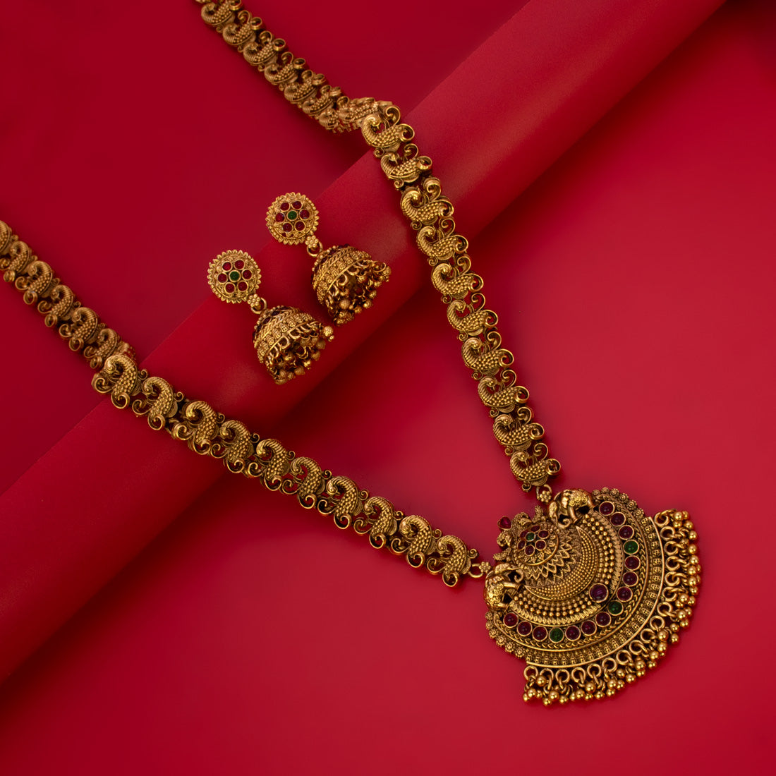 Antique Peacock Kemp Stone Long Chain Set with intricate design and colorful Kemp stones.