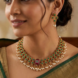 Antique White Pearls Hanging Stone Necklace Set