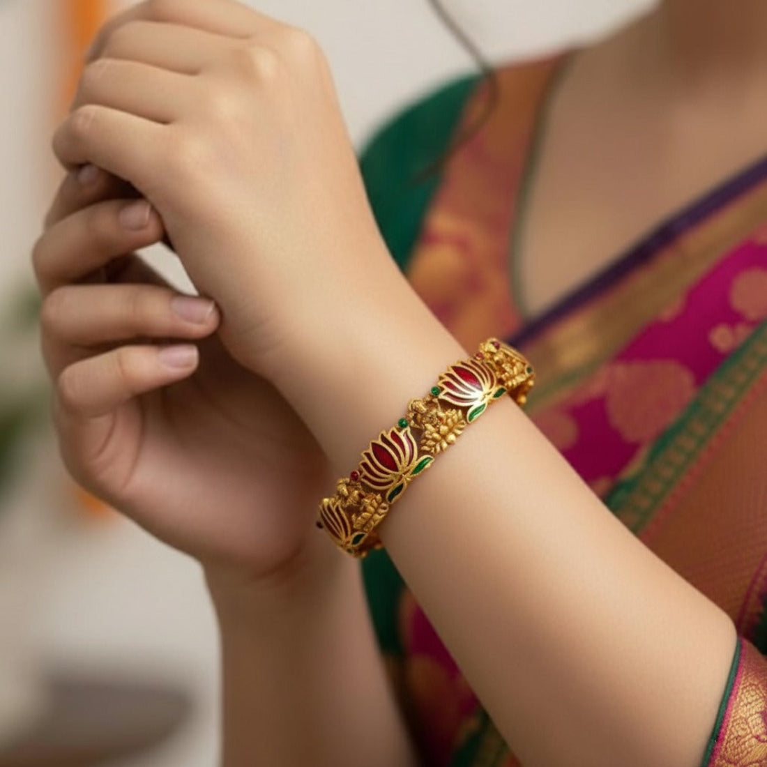 Antique Matte Finish Lakshmi Lotus Bangle
