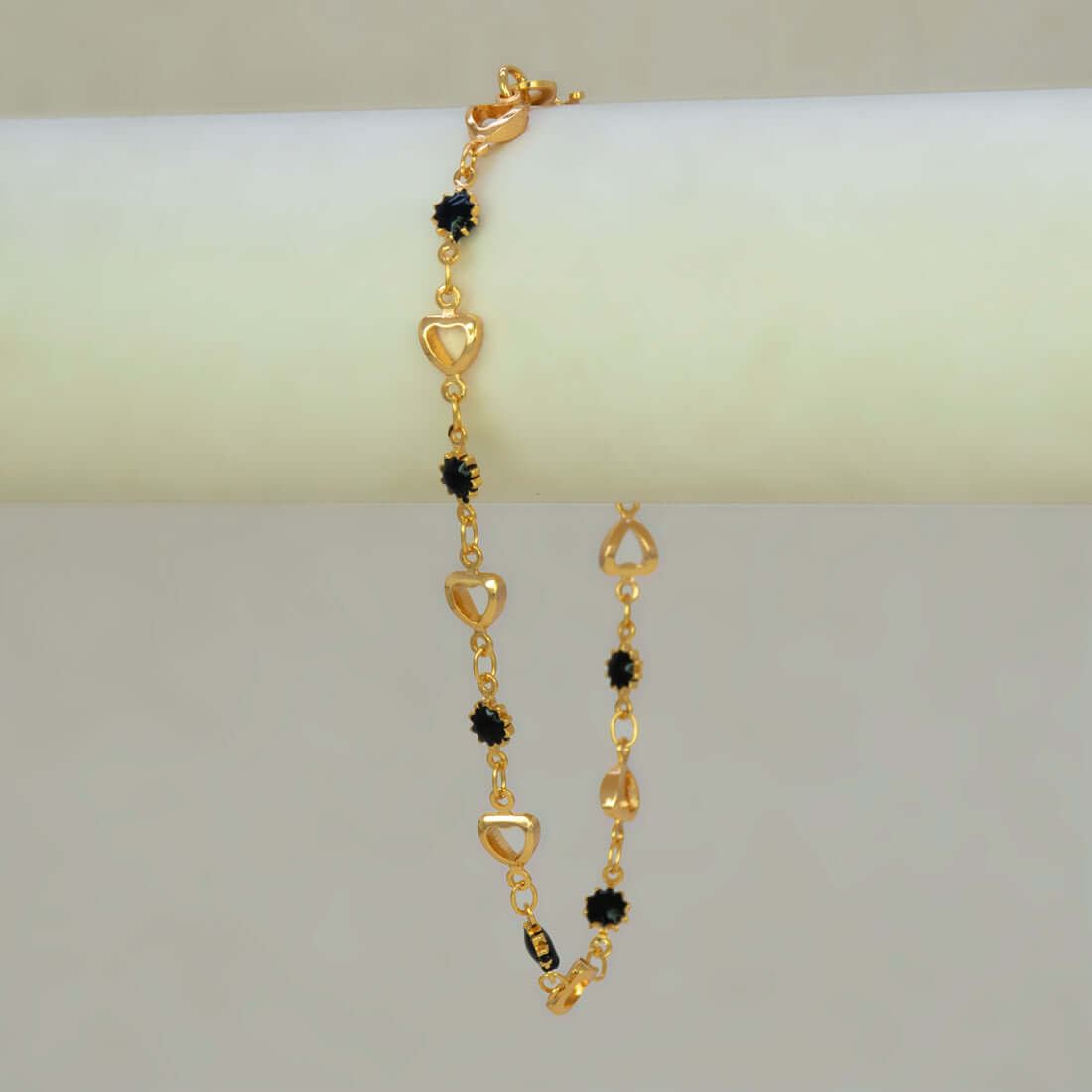 Dainty Black Enamel Flower & Golden Heart Bracelet