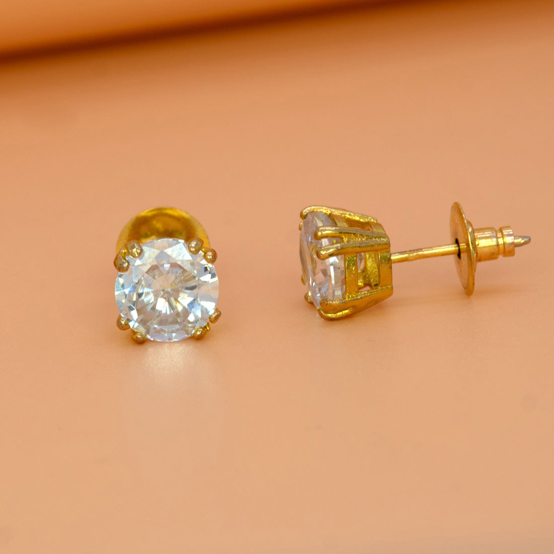Classic-Round-CZ-Stud-Earring-dmo