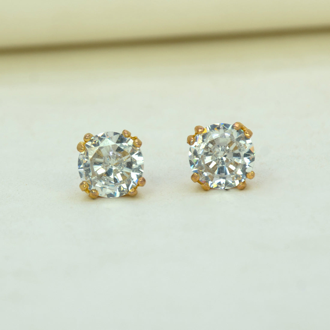 Classic-Round-CZ-Stud-Earrings