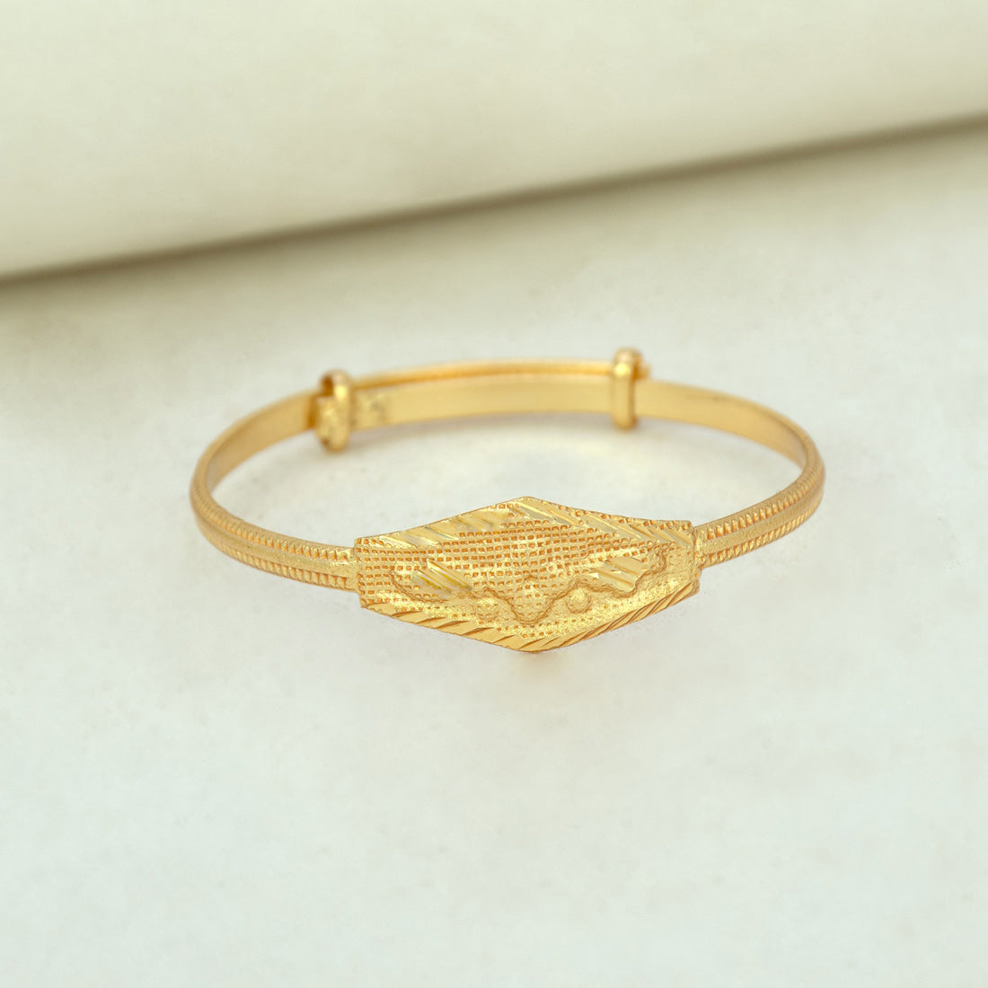 Cute-Gold-Plated-Kids-Bangle