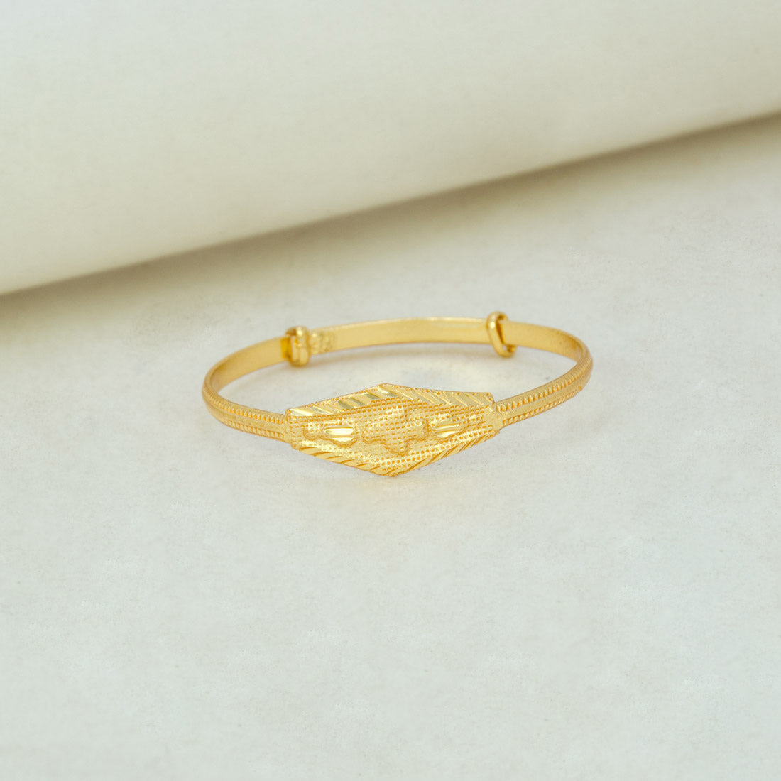 Cute-Gold-Plated-Kids-Bangle
