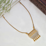 Victorian Style Antique Stone Mesh Pendant Necklace