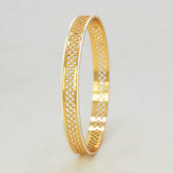 Two-Tone Net Bangle – Timeless Elegance with a Modern Twist