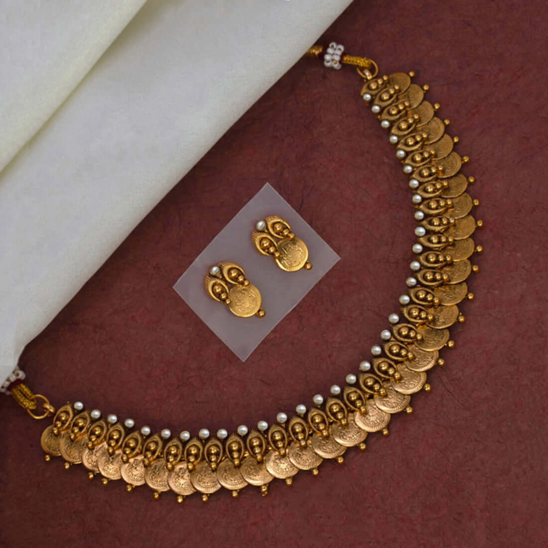 Antique Lakshmi Kasu Choker Set Pearl