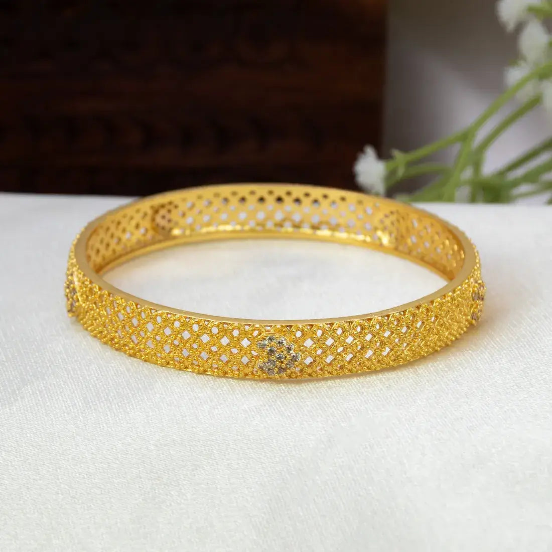 Elegant Mesh Gold Plated Heart Design CZ stone Bangle featuring CZ stone, size 2 6, designed for modern women's fashion.