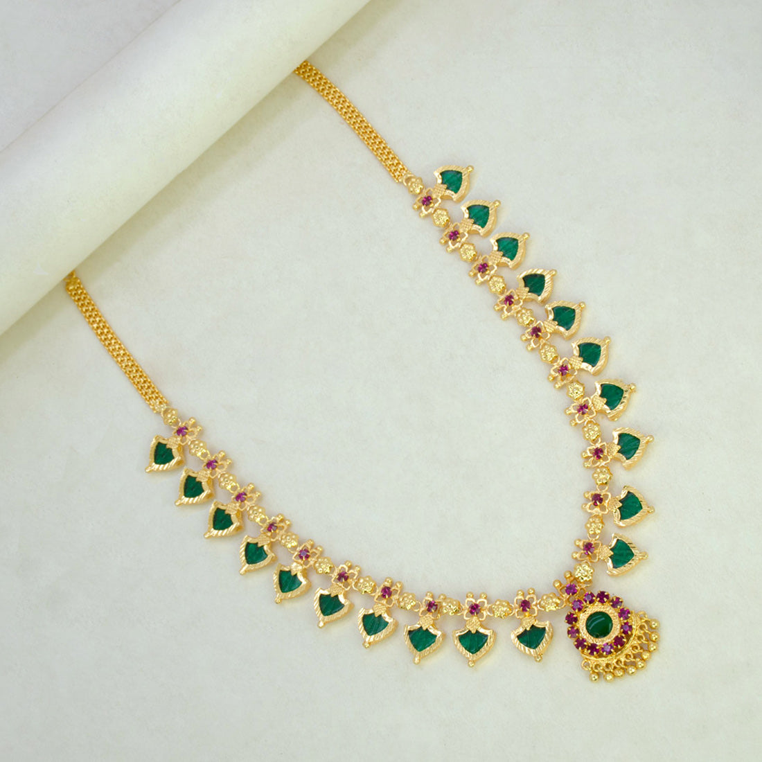 Gold-Plated-Traditional-Indian-Green-Palakka-Necklace