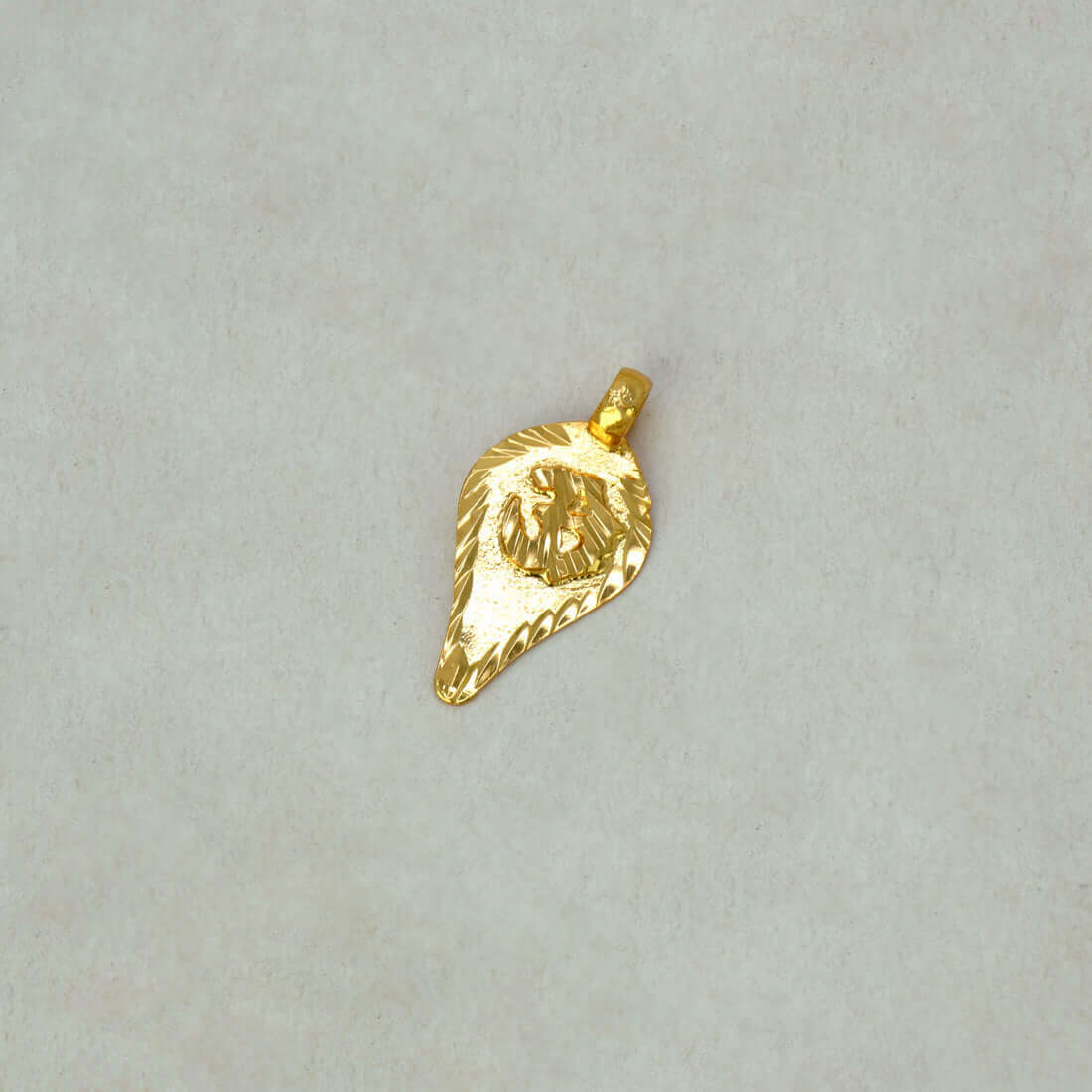 Gold-Plated-Leaf-Design-Om-Pendant