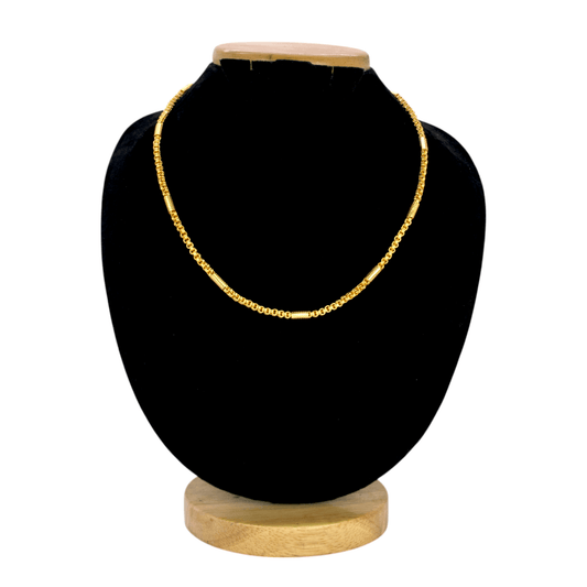 Gold Plated Box Savitham Short Chain- 18 Inch displayed on a jewelry stand, showcasing its trendy design.