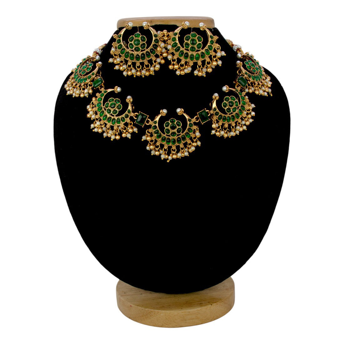Matte-Finish-Chandbali-Green-Kemp-Necklace-Set