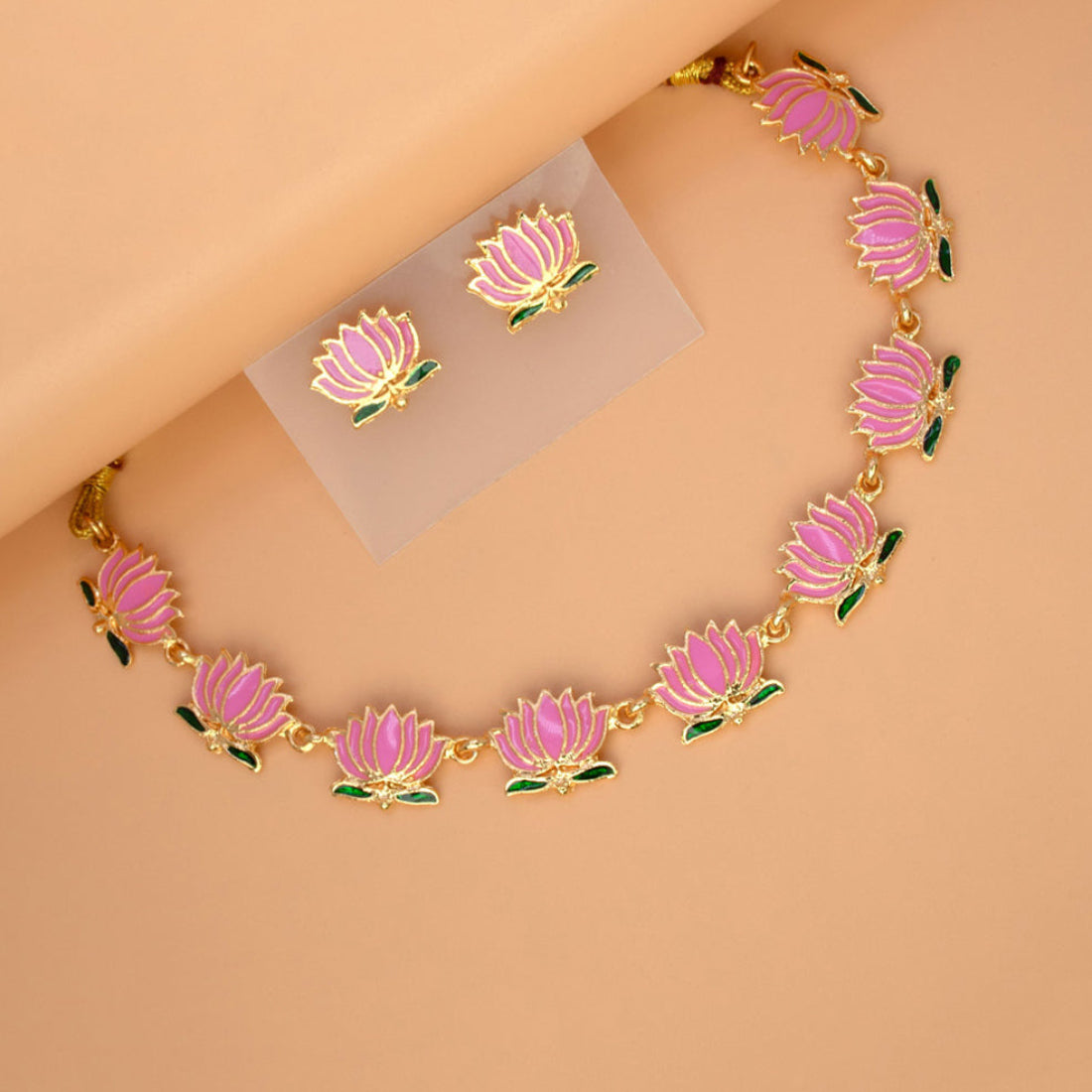 Trendy Matte Gold-plated Lotus Necklace Set
