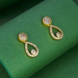 लड़कियों के लिए सिंथेटिक स्टोन गोल्ड प्लेटेड हार्ट ड्रॉप इयररिंग्स 