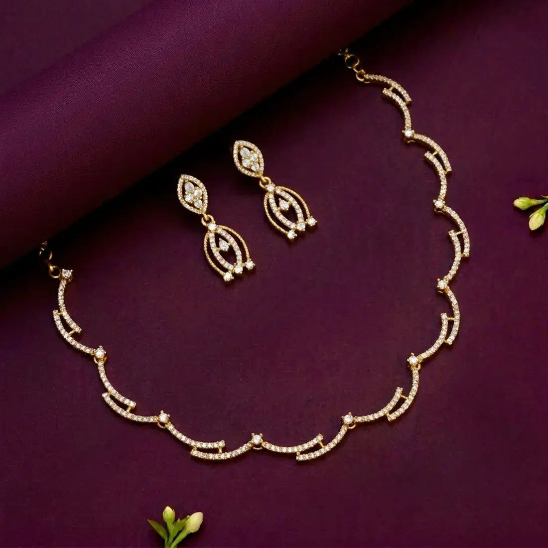 Scalloped Wave Design CZ Victorian Necklace Set