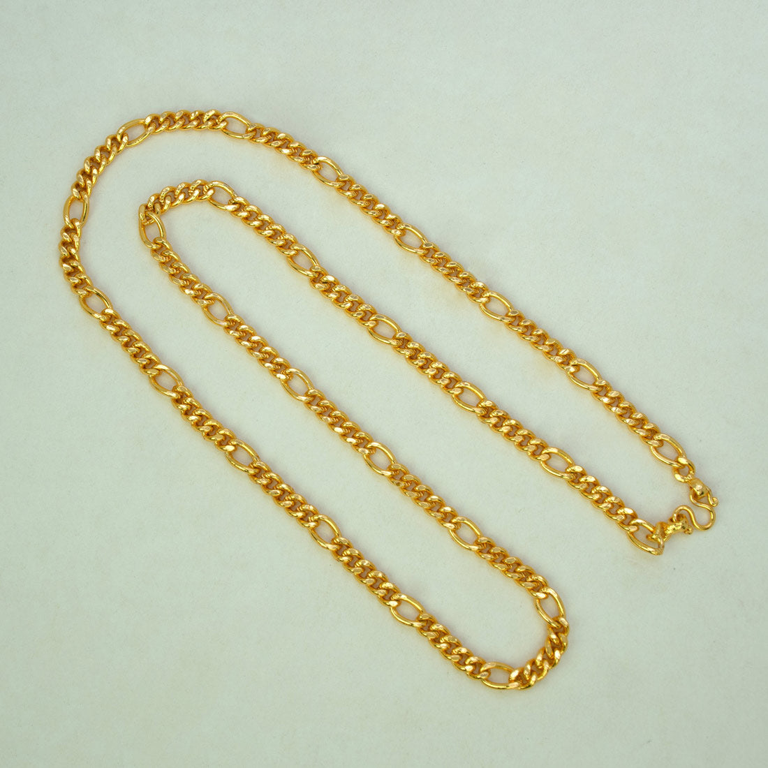 Stylish Gold Plated Figaro Link Unisex Sachin Chain