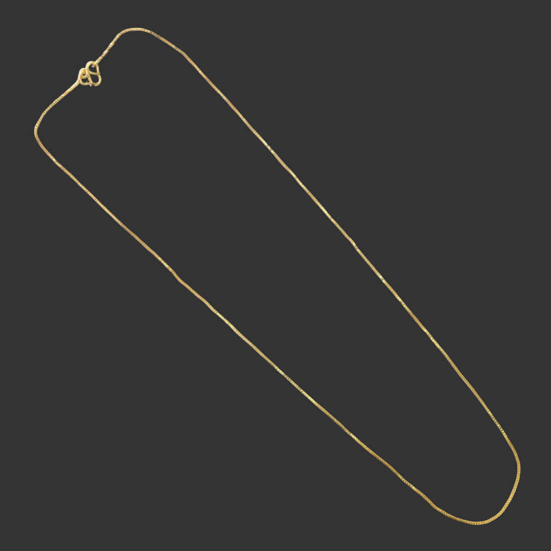Gold Plated Nice Kilukkam Box Chain - 18" displayed on a dark background for a stylish and elegant look.
