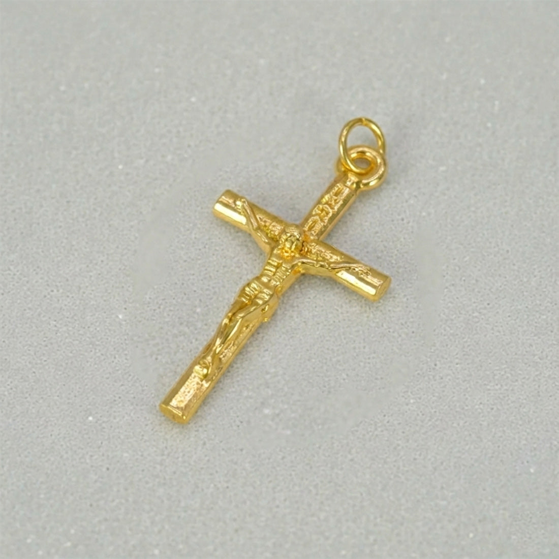 Timeless Unisex Gold Plated Crucifix Cross Pendant