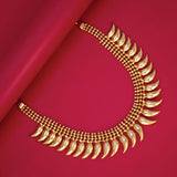 Traditional-Gold-PlatedPulinakham_Tiger_sNail_ChokerNecklace