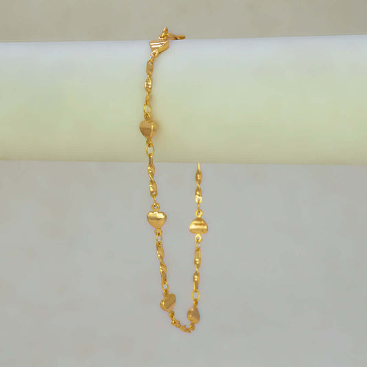 Delicate Gold Plated Twisted Chain Hearts Bracelet