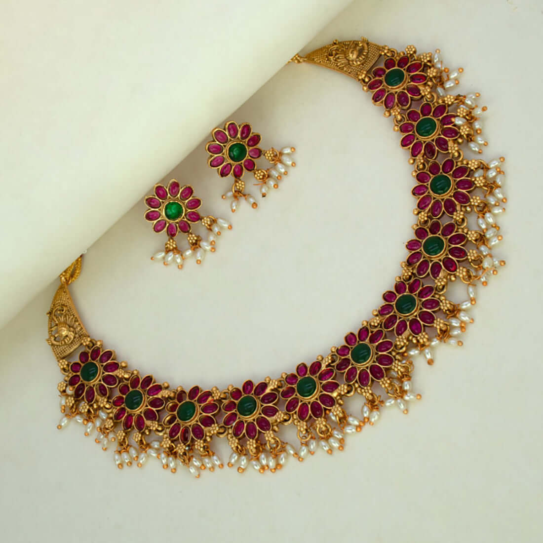 Antique Big Floral Kemp and Pearls Necklace Set - K Supreme