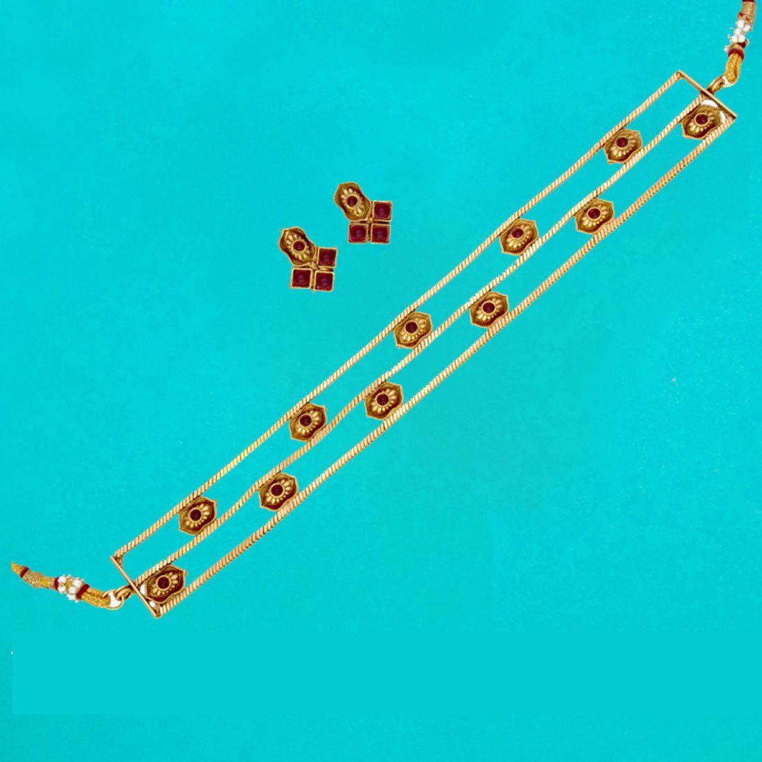 Antique Gold Plated Kemp Triple Layered Choker Set - K Supreme