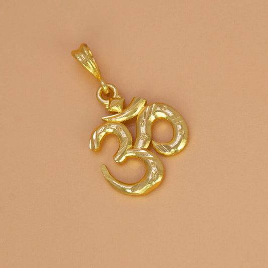 Cute Gold Plated Om Pendant in Simple Box Chain - K Supreme