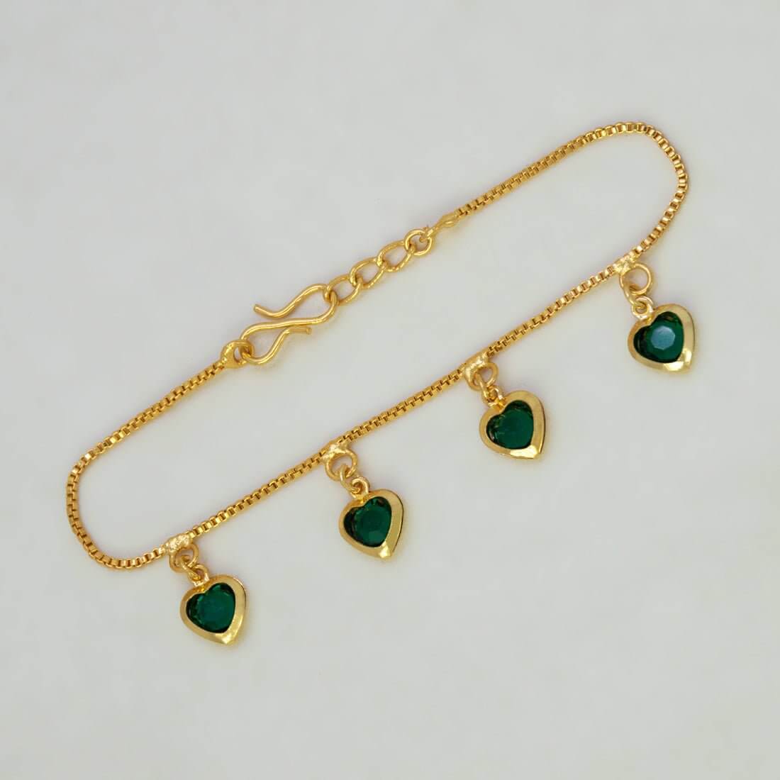Endearing Gold Plated Stone Heart Charm Bracelet - K Supreme