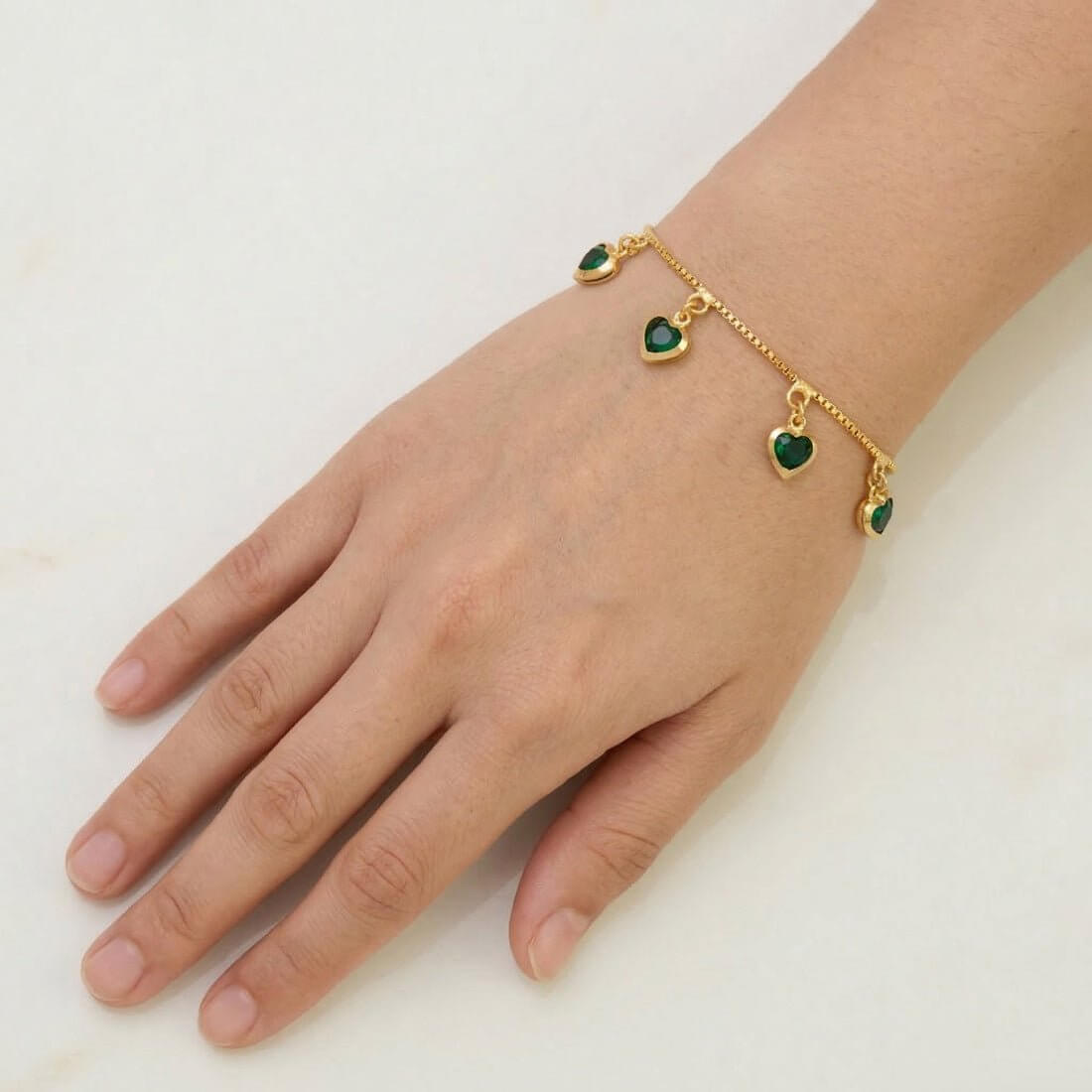 Endearing Gold Plated Stone Heart Charm Bracelet - K Supreme