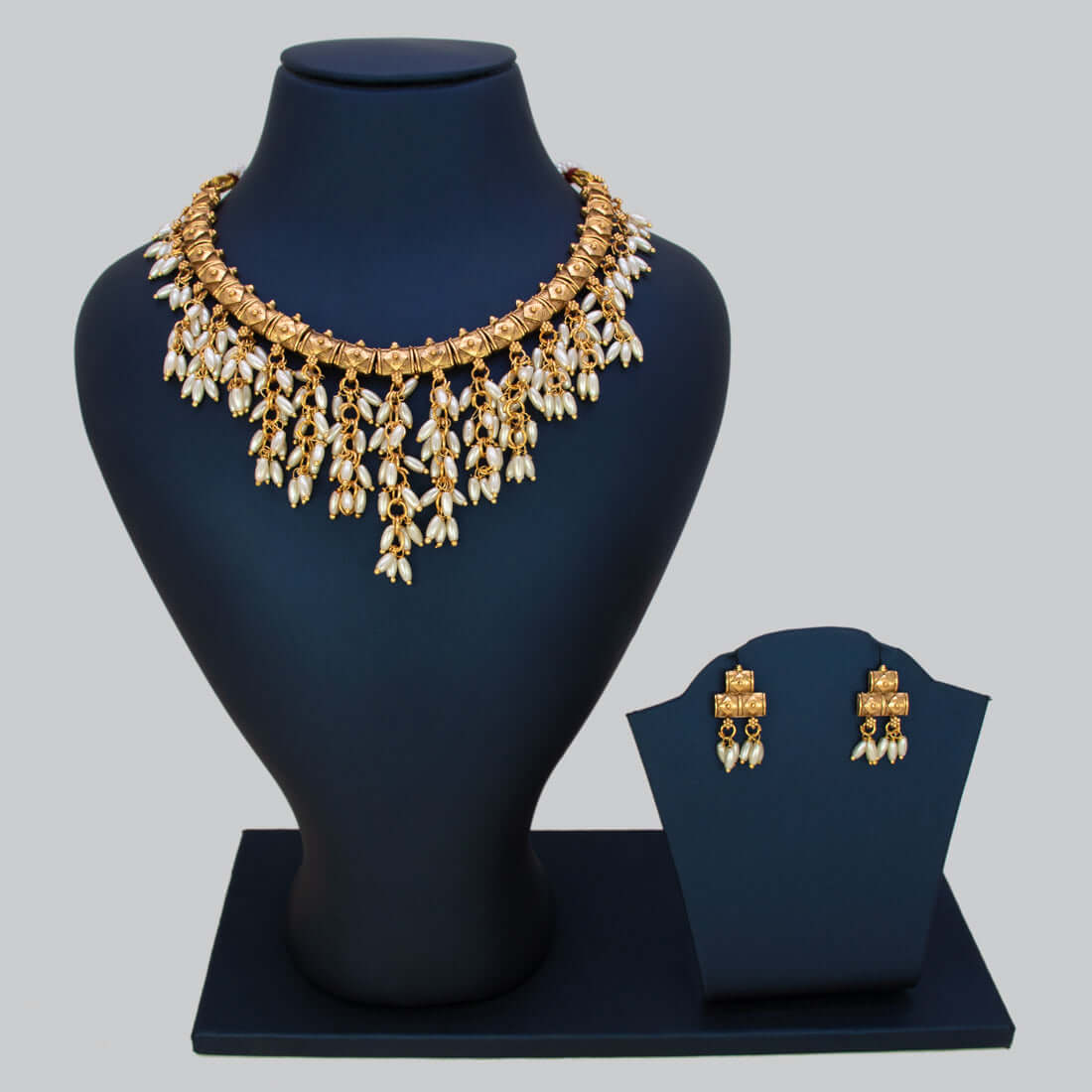 Exquisite Gold Plated Hanging Pearls Choker Set - K Supreme