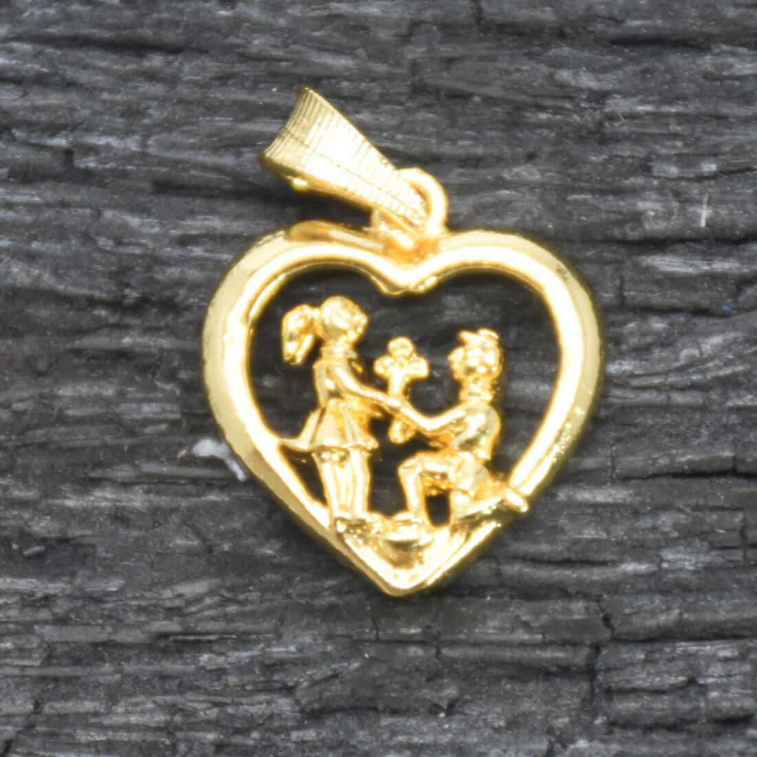Gold-plated-propose-heart-pendant